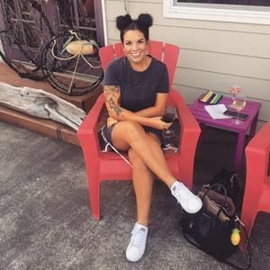 Meet your Posher, Hannah